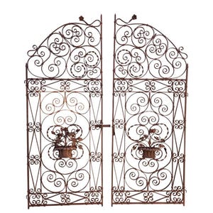 Vintage Wrought Iron Garden Gates, Floral Scrollwork, Architectural Salvage immagine 1