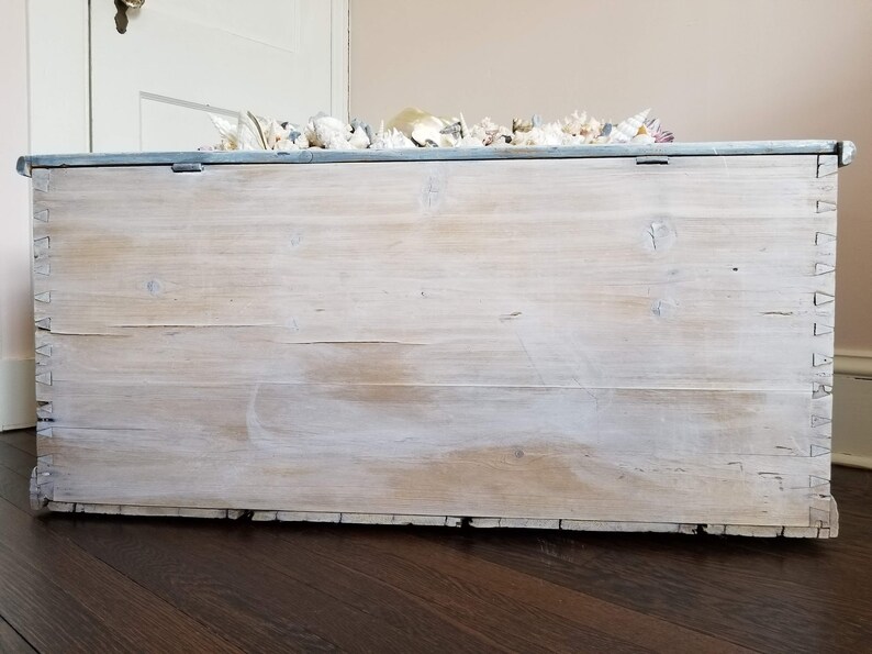 Sea Shell-encrusted White Washed Wooden Trunk Beach Coastal - Etsy