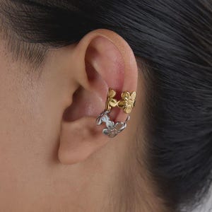 Gold Plated, Stainless Steel leaf ear cuff, Flower ear cuff, Dainty ear cuff, Non-pierced ear cuff, Leaf cartilage, Gift for her