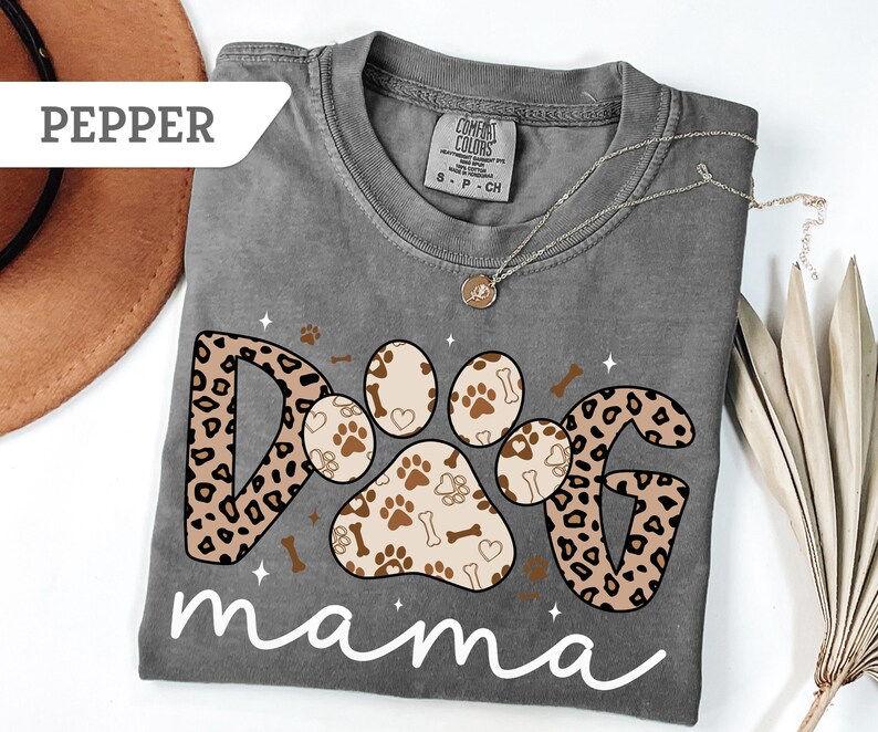 Comfort Colors® Dog Mama Shirt, Dog Paw Shirt, Dog Mom Shirt, Leopard Dog Mama Shirt, Dog Lover Gift, Gift for Dog Mom, Animal Lover Shirt bild 4