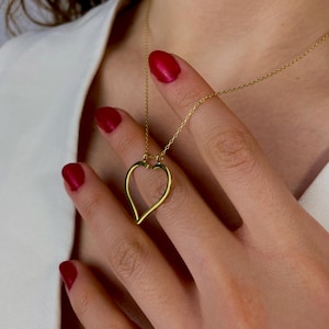 Collar con guarda anillos / Collar delicado de oro de 14 quilates / Porta anillos mágico / Porta anillos de promesa / Porta anillos de corazón / Porta anillos de boda