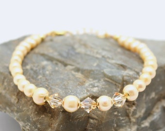 Freshwater Pearl Adjustable Bracelet -Swarovski Crystal -gift for her - sparkly jewellery - pearl bracelet - pearl gold jewelry - golden