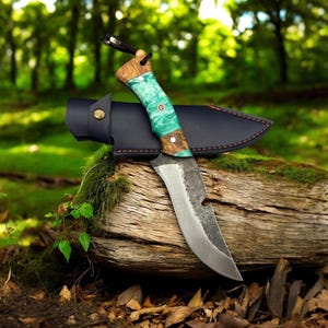 Handmade Outdoor Knife with Resine Handle | Hand Forged Carbon Steel Knife | Personalized Engraved Hunting Knife|Unique Gift For Collectors
