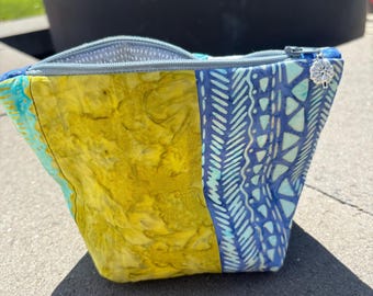 Borsa trapuntata blu e verde