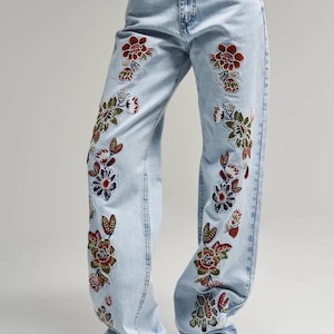 Women&#39;s Light Blue Jean Pants- Floral Embroidered Loose Fit Jeans - 100% Cotton Boho Design - Casual High Waist Denim Pants - Colorful Jean