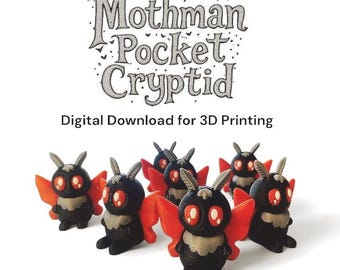Op de afbeelding: Een verzameling kleine, zwarte Mothman-beeldjes met rode ogen en oranje vleugels. De beeldjes zijn in een groep gerangschikt. De tekst "Mothman Pocket Cryptid" en "Digital Download for 3D Printing" staan erboven.