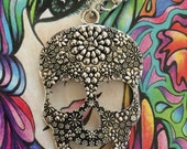 Dia De Los Muertos Sugar Skull Necklaces Etsy Necklaces Alteredhead Day Of The Dead Skull Necklace Skeleton Jewelry Skull Jewelry Popular