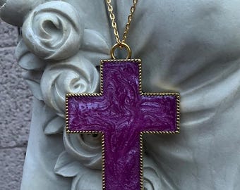 Crossing Over Resin Cross Purple Pendant Necklace: Chunky Spiritual Jewelry