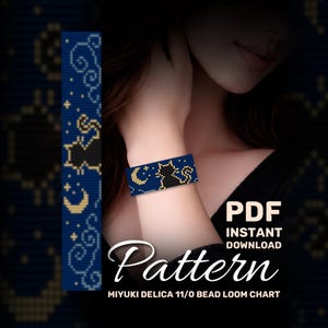 Peut inclure: Un bracelet de perles bleu foncé avec un motif de chat, de lune et d'étoiles. Le bracelet est porté sur un poignet. L'image comprend également un motif avec les mots "PDF Téléchargement instantané Pattern" et "MIYUKI DELICA 11/0 BEAD LOOM CHART".