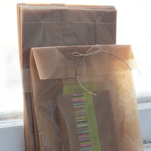 Biodegradable Kraft Wax Paper Bags-7.8 x 6 x 2.75 Lot of 20 As Seen In Better Homes and Gardens Food Gift Magazine image 4