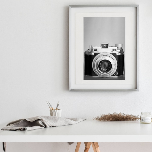 Vintage Kodak Medalist II - Black and White Camera Art Print