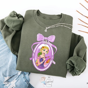 Rapunzel Sweatshirt, Disney Princess Shirt, Floral Princess Sweater, Disney Hoodie, Girls Disney, Rapunzel Fan Shirt, Cute Gift for Girls