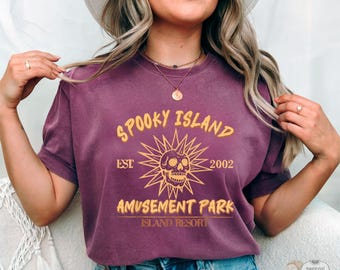 Spooky Island Comfort Colors, Halloween Skull Tee,Spooky Island Shirt,Vintage Horror Shirt,Halloween Gift,Funny Halloween ,Dark Humor Tee
