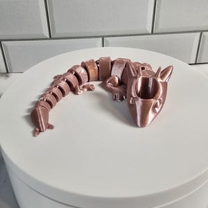 Small Dragon Straw Topper