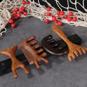 Peine de madera natural con dientes anchos, peine de bolsillo tradicional de sándalo para masajes, regalo personalizado para el bienestar del cabello para ella o él, boda nupcial.