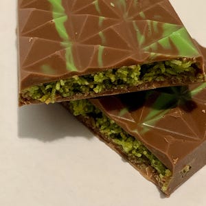 Chocolate Pistachio Kanafah Bar