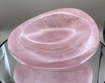 Gemmy Rose Quartz Dish
