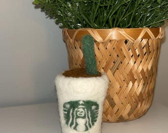 Needlefelt Starbucks Cup: Coffee Lover Gift