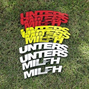 Pegatinas llamativas para neumáticos MILFHUNTERS / Calcomanías en relieve estilo JDM / Rojo, blanco y amarillo / Regalo para coche modificado / Kit de pegamento opcional, Letra para neumáticos de coche de calle