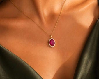Collana con pendente ovale fucsia opaco, collana con pietre preziose a strati dorati, regalo per damigella d'onore, gioielli romantici per donne, regalo di Natale, festa della mamma