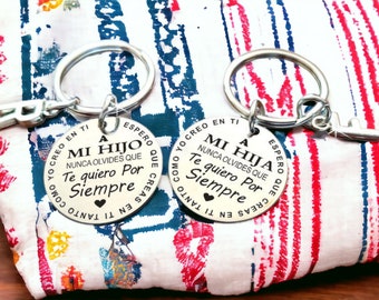 NUEVO! Llaveros "A mi hija" y "A mi hijo" / To My Daughter/Son Keychains