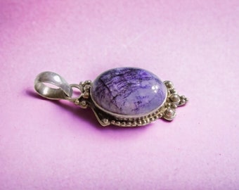 Vintage Purple Labradorite Gemstone in Sterling Silver Casing / Labradorite Gemstone / Sterling Silver Jewelry / On Sale!