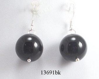 thumbnail image 2 of Handmade Silver Plated Dangle Drop Earrings With Black & White Glass Pearls 2 of 4