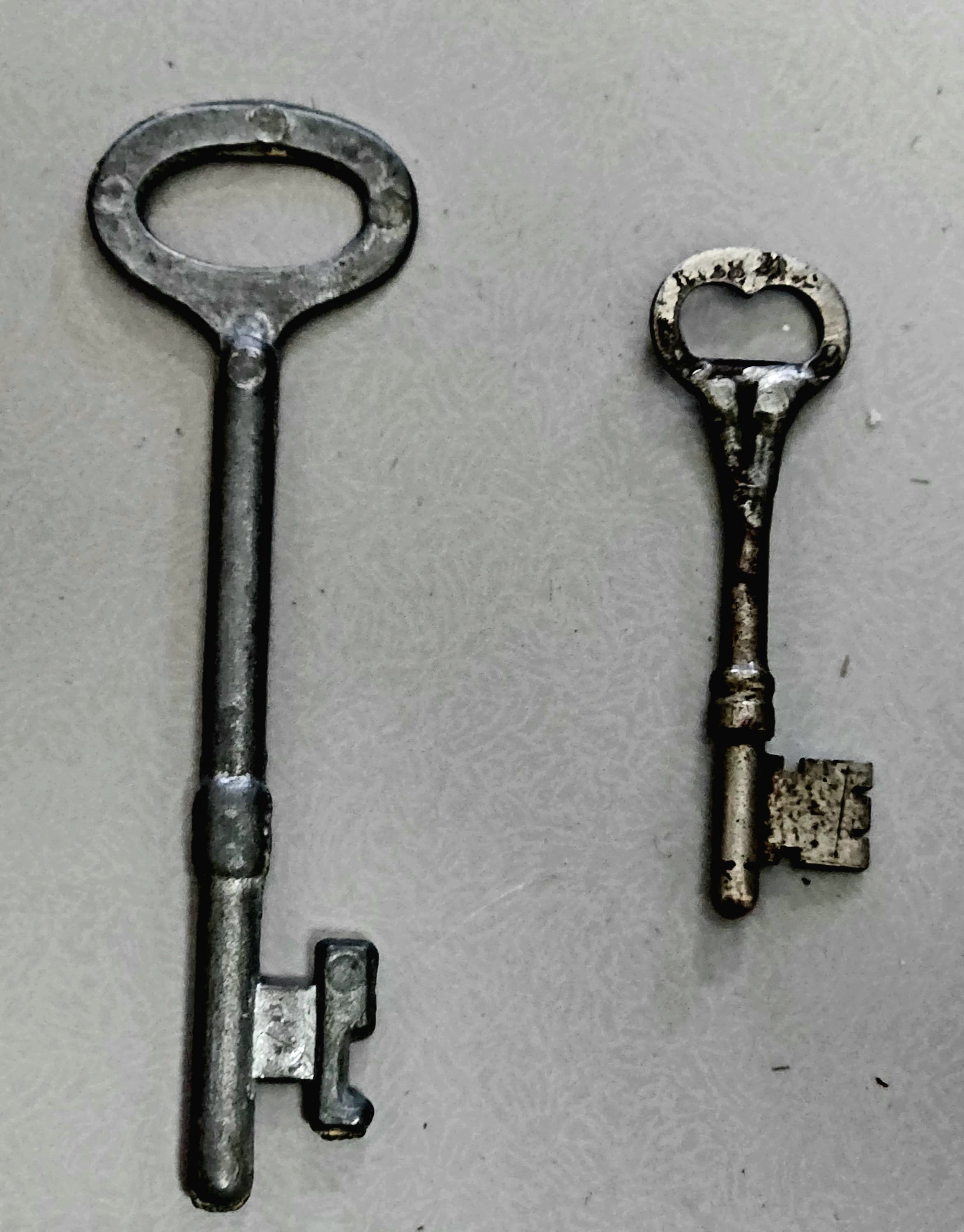 Antique Vintage Style Cast Iron Large Ornate Skeleton Key