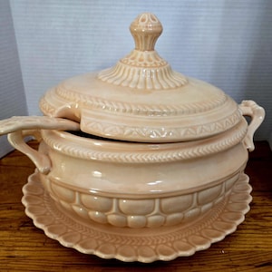 Vintage Soup Tureen Set with - Classic Serving Dish - Soft Samon Ceramic
