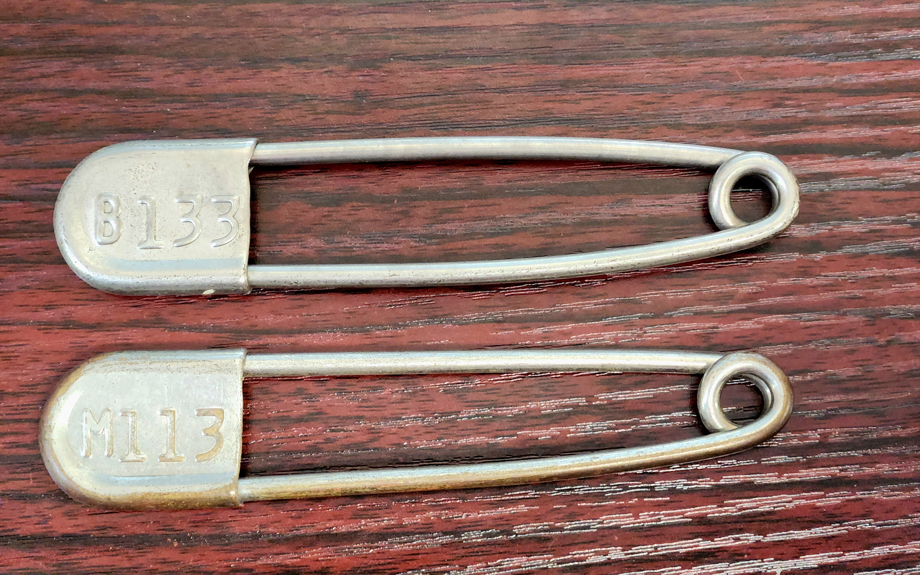 Extra Large Giant Jumbo Laundry Safety Pins 4 & 5 Inch 110mm & 128mm x2 Pins