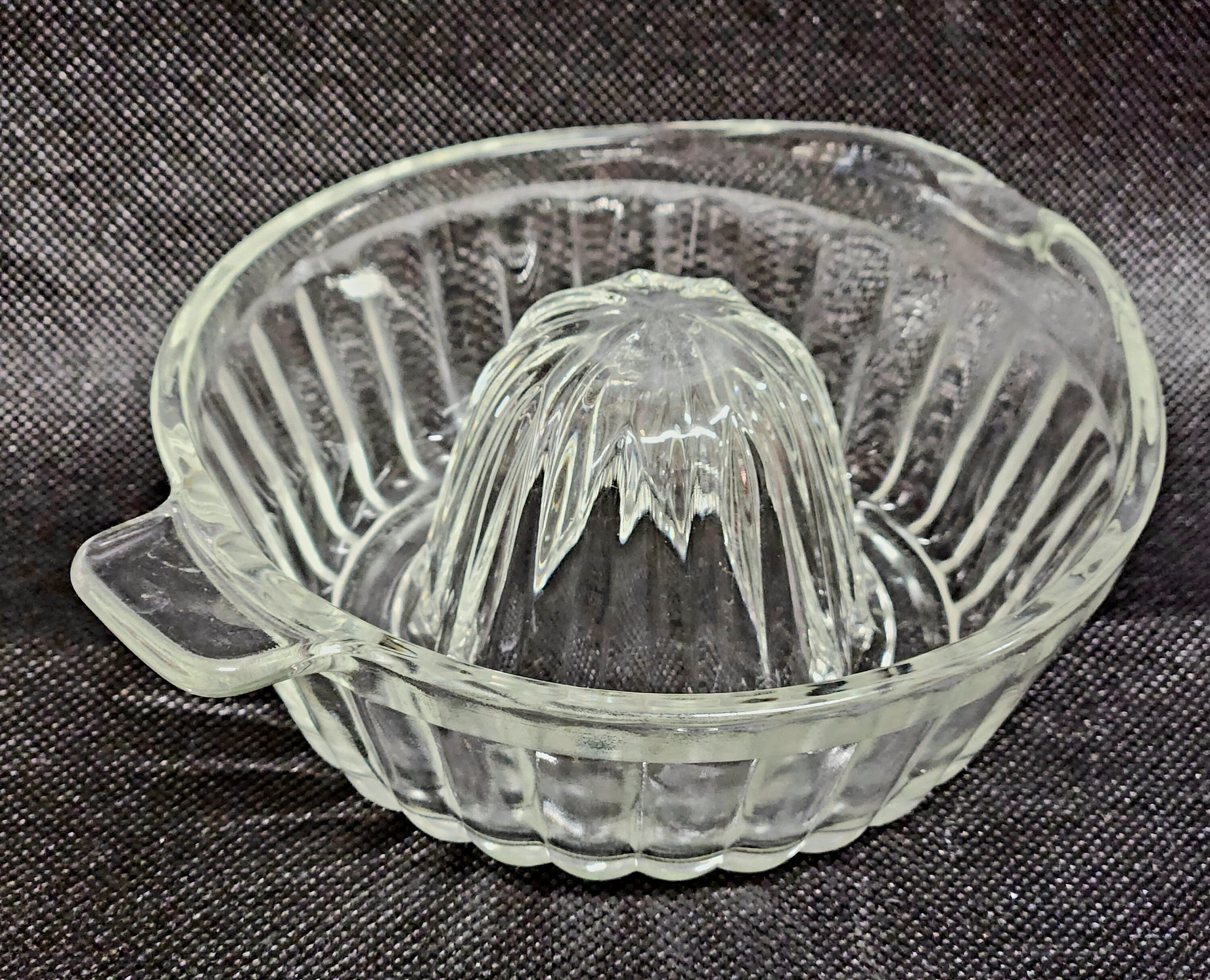 Vintage Clear Depression Glass Juicer, Hand Glass Juicer Bowl, Freshsqueeze Pour Spout, Citrus