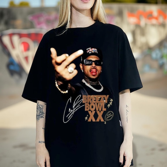 Chris Brown Vintage Middle Finger Vintage Shirt, Concert 2025
