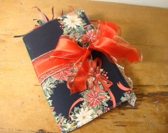 Christmas Junk Journal, Handmade Scrapbook, Mixed Media art Book