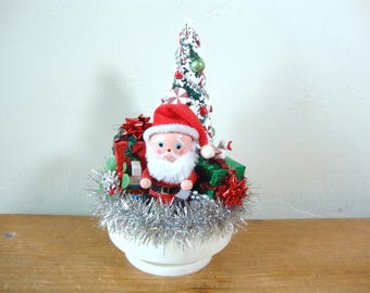 Vintage mid-century Christmas music box decoration, Christmas assemblage art