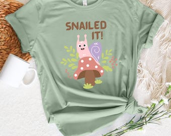 Snails Shirt Forestcore Tshirt Gardening Shirt Gift for Gardener Naturecore T-shirt Cottagecore Clothing Slug Shirt Snail Theme Tee