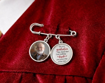 Anpassad kavajnål med fotoberlocker Personlig kavajnål, examensdagens minnesmärke, examenskavajnål, examensklänningsnål