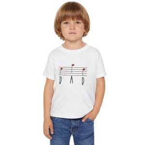 T-shirt pour tout-petit, fête des pères avec notes de musique. Cadeau pour enfant, t-shirt en coton épais, mélomane, jolie chemise pour enfant, cadeau de fête des pères, famille
