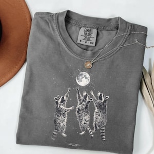 Three Raccoons Retro Graphic T-shirts, Vintage Comfort Colors® Raccoon Moon Tshirt, Raccoon Lovers, Funny Raccon Tee, Oversized Washed Tee