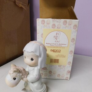 Precious Moments &quot;Making a Trail to Bethlehem&quot; Figurine, 1992