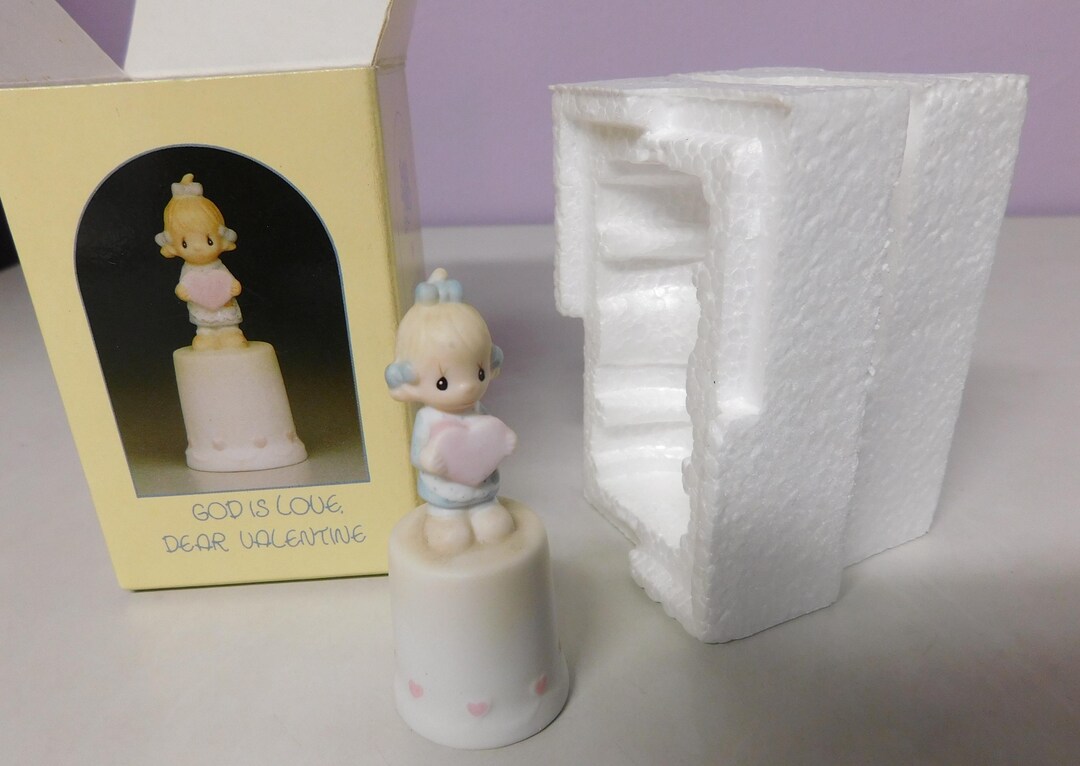 Precious Moments 'God Is Love' Valentine Girl Porcelain Thimble – A Sweet Collectible Gift