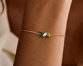 Custom Birthstone Bracelet, Personalized Family Bracelet, Dainty Gold Jewelry, Gift for Grandma, Mother Bracelet, Mother's Day Gift for Her