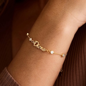 Bracelet prénom personnalisé, Bracelet prénom diamants personnalisé, Bijoux délicats en or, Bracelet minimaliste, Bracelet superposé, Cadeau de Noël