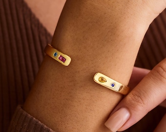 Custom Birthstone Bracelet, Personalized Multi-Stone Bracelet, Dainty Family Jewelry Gift, Mom Birthday Gift, Gift for Her, Charm Jewelry