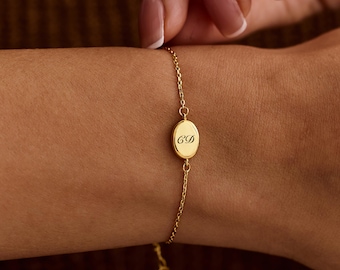 Oval Engraved Birthstone Bracelet, Double Sided Letter Bracelet, Personalized Gold Jewelry, Minimalist Design, Birthday Gift, Couple Gift