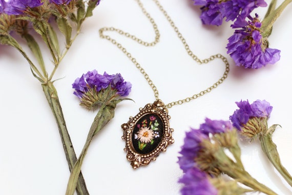 Lil Peach Dahlia- hand embroidered necklace, floral, bouquet, garden, coral, mustard, mint, purple