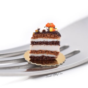 Spooky Halloween Drip Cake Slice Miniature - Dolls House Miniature Food - Bakery Item for Doll House 1:12 Scale - Made in the UK