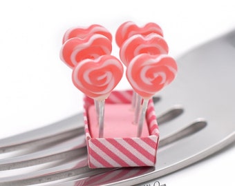 Miniature Pink and White Heart Lollipops - Dolls House Miniature Food - Sweet Item for Doll House 1:12 Scale