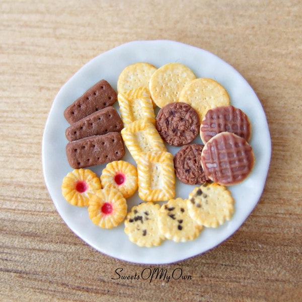 Plate of Miniature Mixed Biscuits - Jam Biscuits, Chocolate, Fig - Miniature Food - Bakery Item for Doll House 1:12 Scale