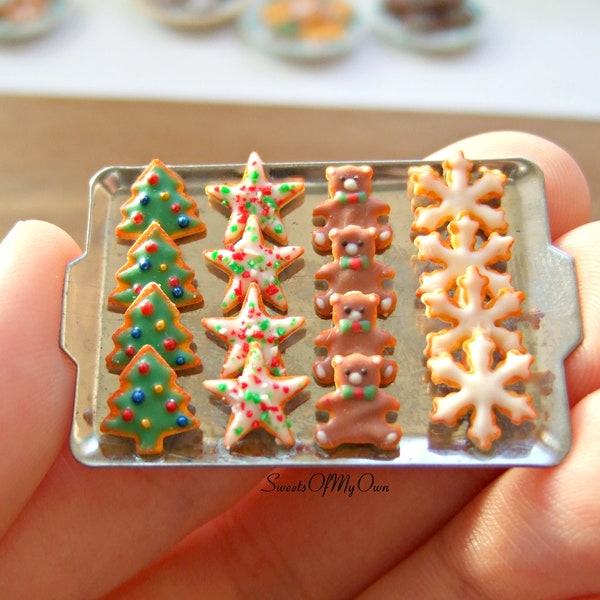 Miniature Christmas Biscuit Set - Shortbread Tree, Star, Bear, Snowflake - Miniature Food - Bakery Item for Doll House 1:12 Scale