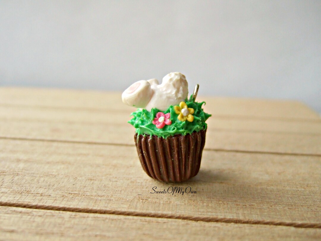 Encanto de cupcake de conejito escondido collar/dije/llavero Etsy España